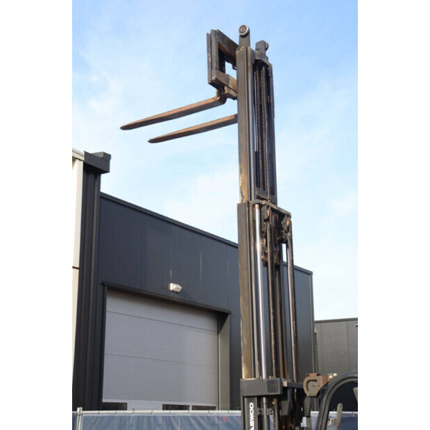 2006 Doosan D30S-3-45194190