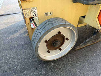 2013-jlg-3246es-1411534-45194485