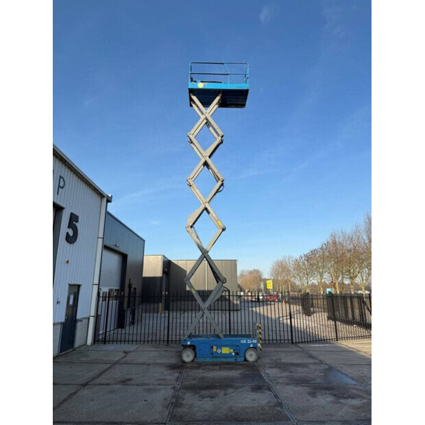 2014 جيني GS3246-45194498