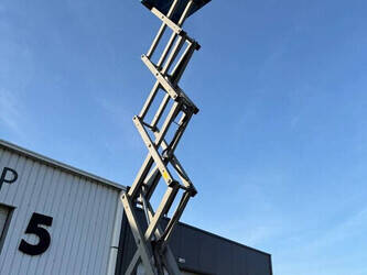 2014-genie-gs3246-1411535-45194500