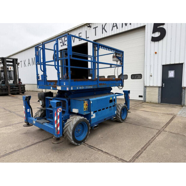 2017 سكايجاك SJ6832RT-45194538