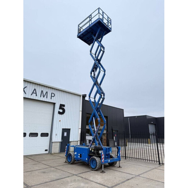 2017 سكايجاك SJ6832RT-45194551