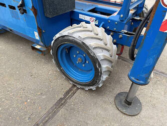 2017-skyjack-sj6832rt-1411537-45194554