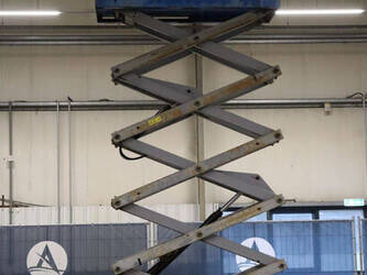 2016-genie-gs-3232-1411541-45194689