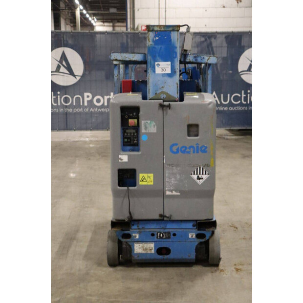 2016 Genie GRC-12-45194821