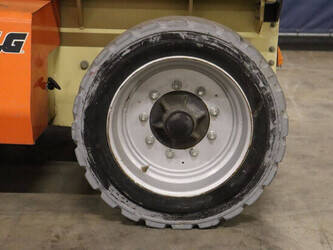 2017-jlg-4069le-1411553-45195015