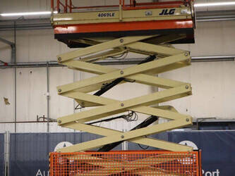 2017-jlg-4069le-1411553-45195032