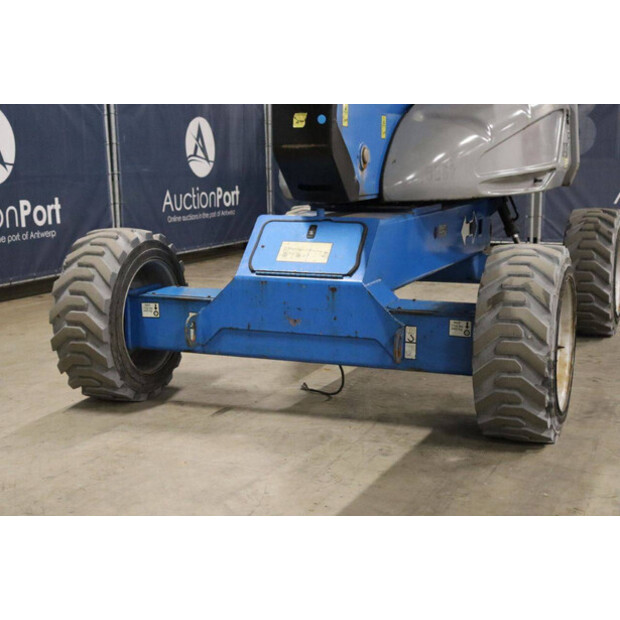 2015 JLG E600JP-45195386