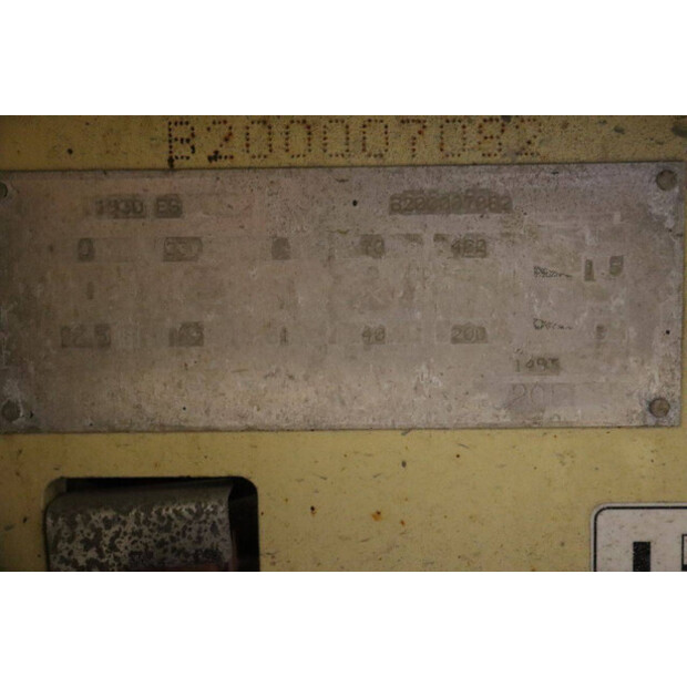 2012 جيه ال جي 1930ES-45195472