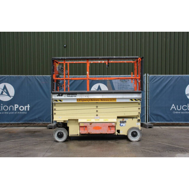 2014 جيه ال جي 2646ES-45195589