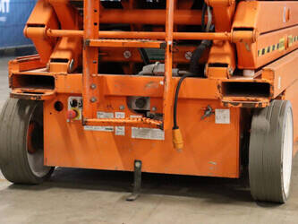 2011-skyjack-sjiii-4626-1411572-45195624