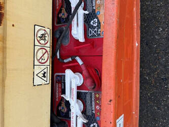 2014-jlg-2030es-1411574-45195681