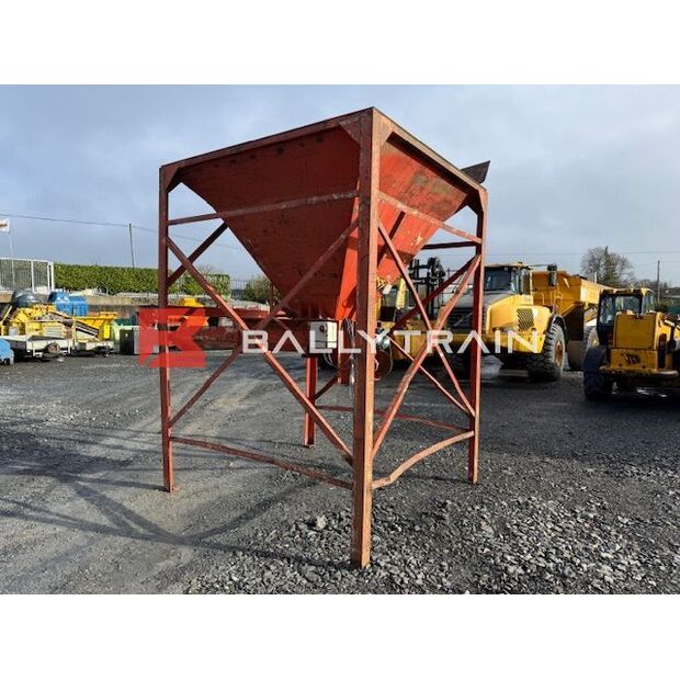 Single Feed Aggregate Hopper-45201920