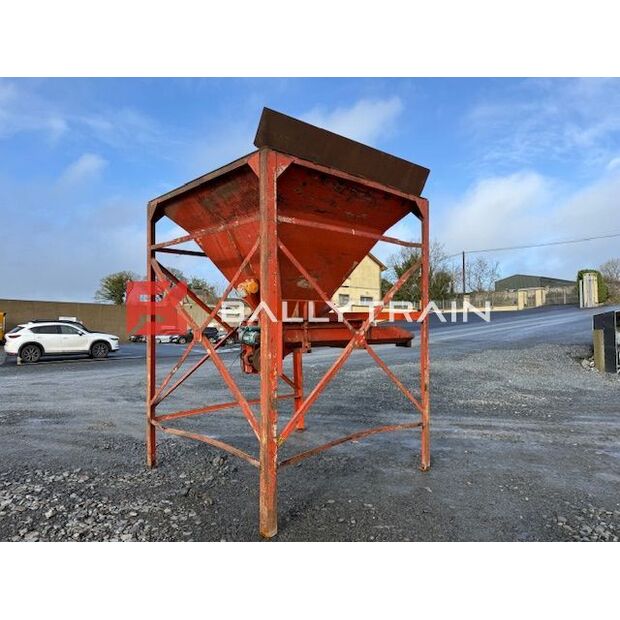 Single Feed Aggregate Hopper-45201924