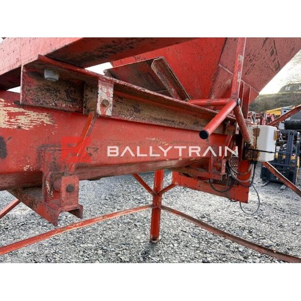 Single Feed Aggregate Hopper-45201941