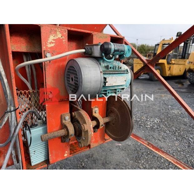 Single Feed Aggregate Hopper-45201946