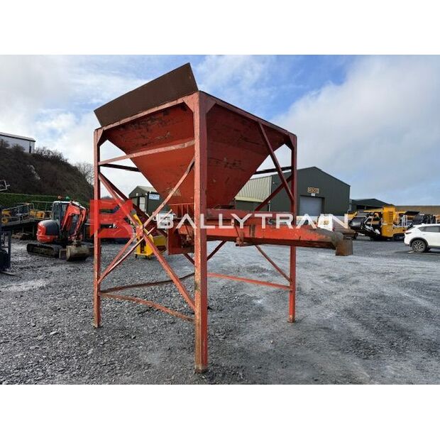 Single Feed Aggregate Hopper-45202487