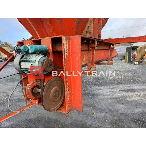 Single Feed Aggregate Hopper-45202529