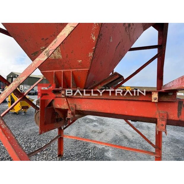 Single Feed Aggregate Hopper-45202533