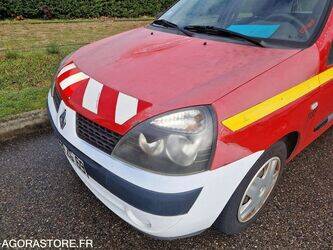 2003-renault-clio-1411650-45209124