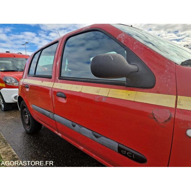 2003 رينو Clio-45209132