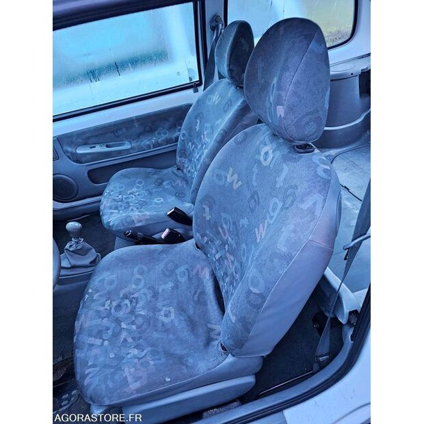 2005 Renault Twingo-45209180