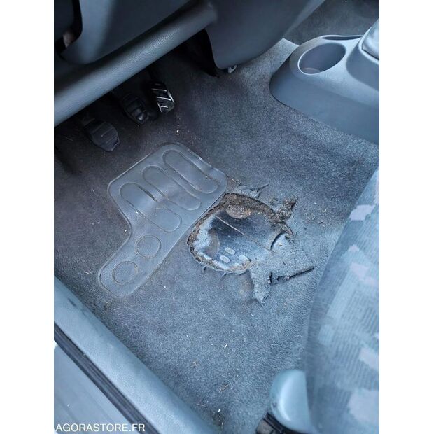 2005 Renault Twingo-45209185