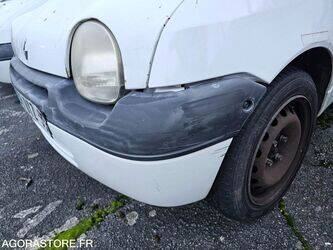 2005-renault-twingo-1411654-45209189