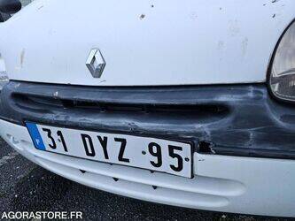 2005-renault-twingo-1411654-45209191