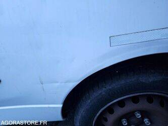 2005-renault-twingo-1411654-45209204