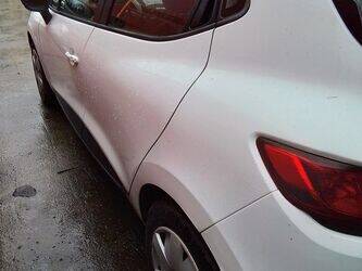 2013-renault-clio-1411655-45209208