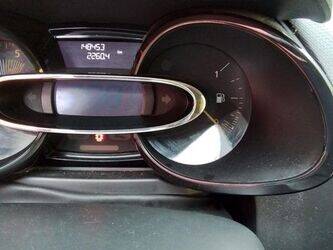 2013-renault-clio-1411655-45209211