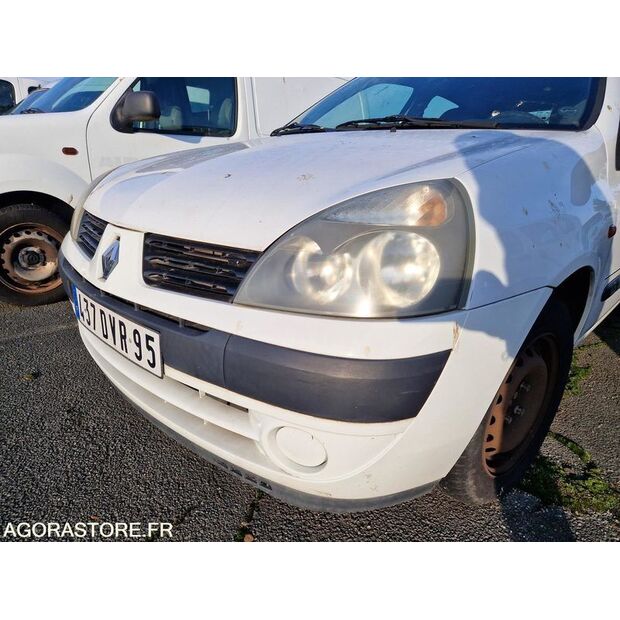 2004 Renault Clio-45209270