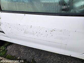 2004-renault-twingo-1411664-45209350