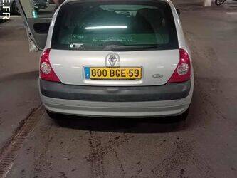 2003-renault-clio-1411674-45209459
