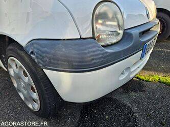 2006-renault-twingo-1411675-45209472