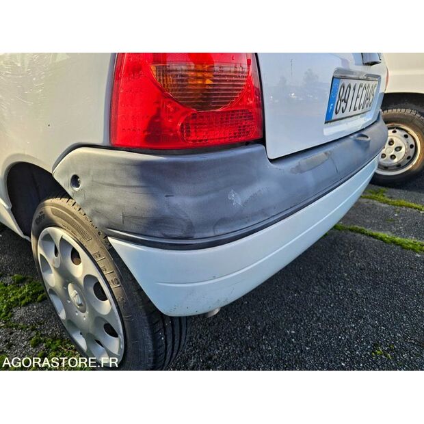 2006 Renault Twingo-45209479