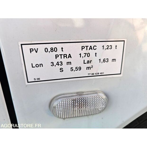 2004 Renault Twingo-45209503