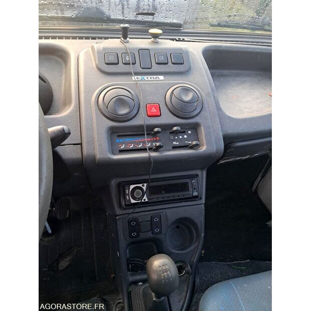 2011 Piaggio Porter-45209520