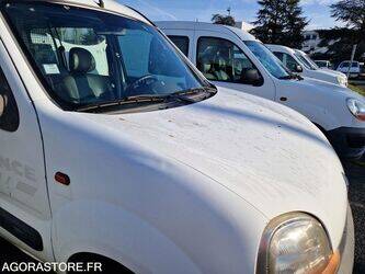 2002-renault-kangoo-1411681-45209570