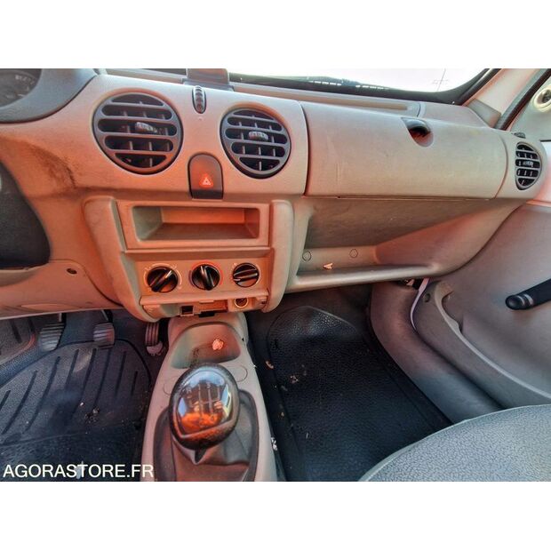 2002 Renault Kangoo-45209592