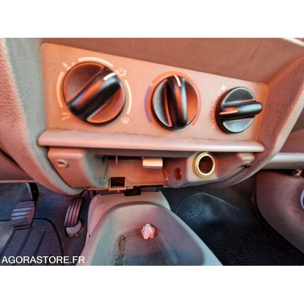 2002 Renault Kangoo-45209593