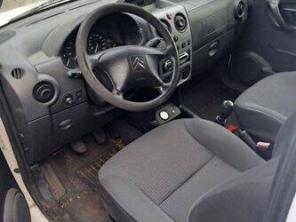 2010-citroen-berlingo-1411686-45209628