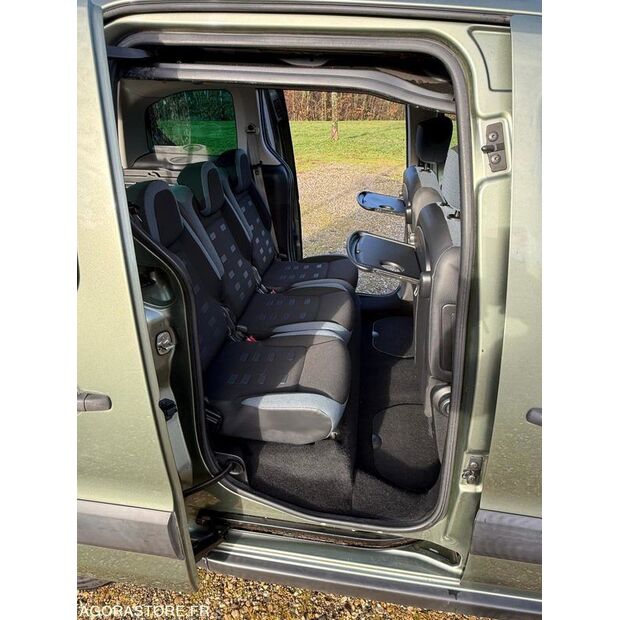 2011 Citroen BERLINGO-45209663