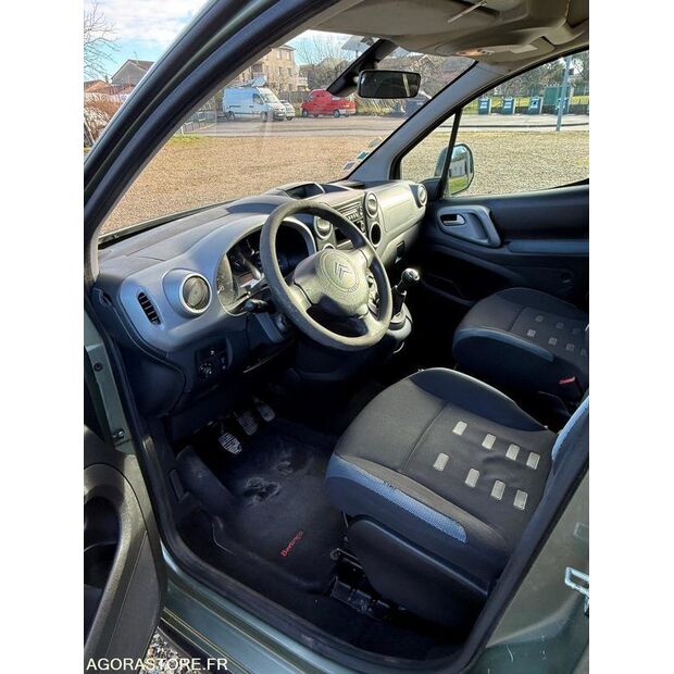 2011 Citroen BERLINGO-45209667
