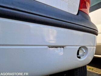 2005-renault-twingo-1411698-45209726