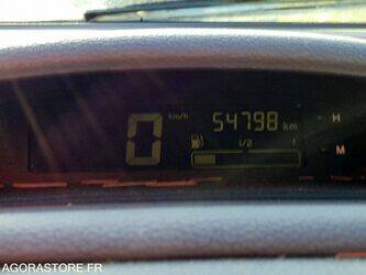 2005-renault-twingo-1411698-45209740