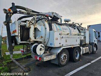 2009-renault-premium-1411699-45209745