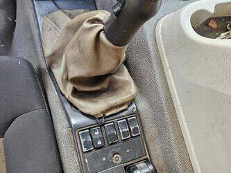 2009-renault-premium-1411699-45209751