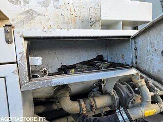 2009-renault-premium-1411699-45209785